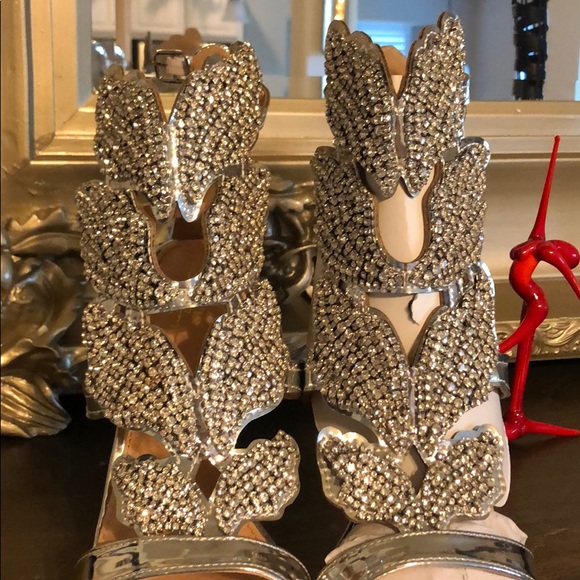 Angel Wing Rhinestone Open Toe Shoes. - Picture 2 of 4